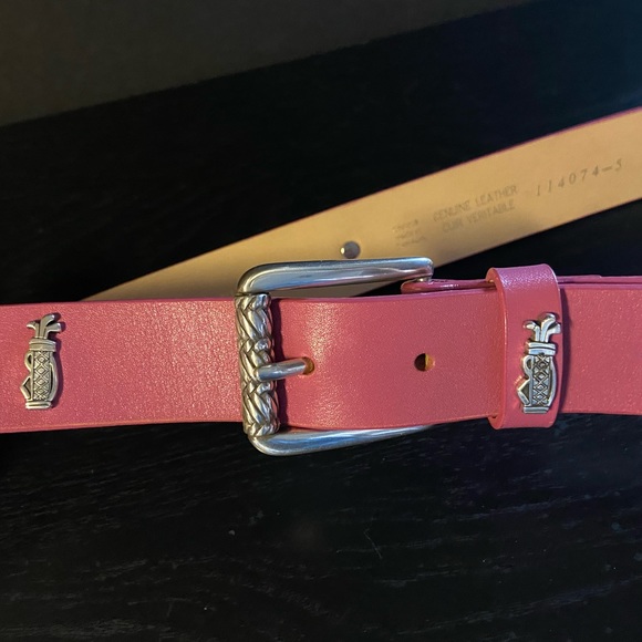 NWOT Golf lovers Leather belt w/ Silver Buckle & Metal Golf Clubs.Made in Canada - Picture 3 of 5